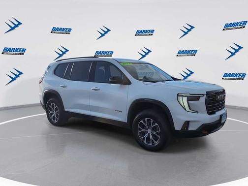 2024 GMC Acadia AT4
