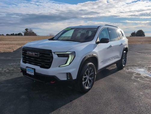 2024 GMC Acadia AT4