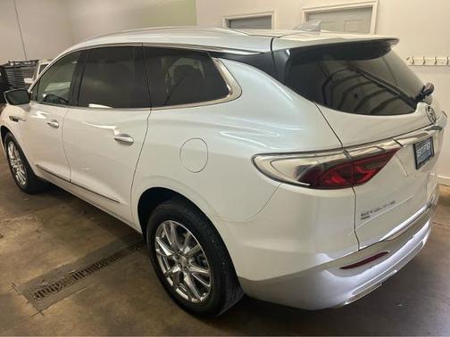 2022 Buick Enclave Premium