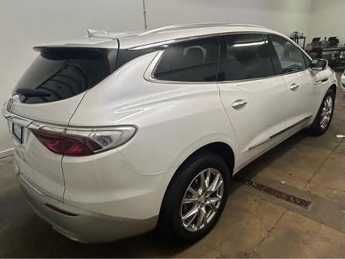 2022 Buick Enclave Premium