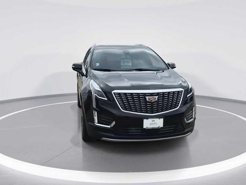 Stellar Black Metallic 2026 Cadillac XT5 Premium Luxury