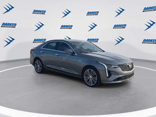 2022 Cadillac CT4 Premium Luxury