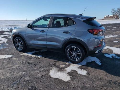 2022 Buick Encore GX Select