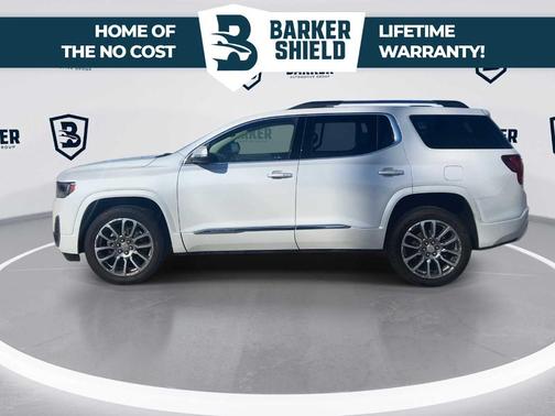 White Frost Tri-Coat 2023 GMC Acadia Denali