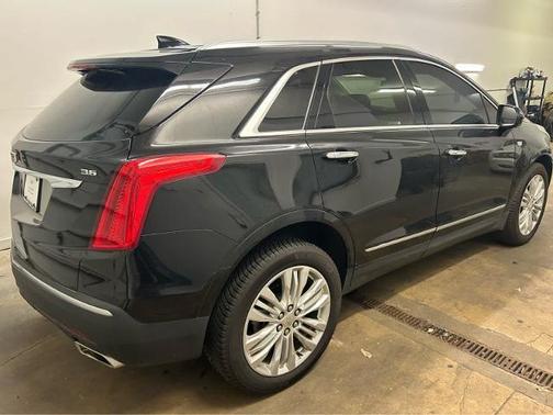 2019 Cadillac XT5 Premium Luxury