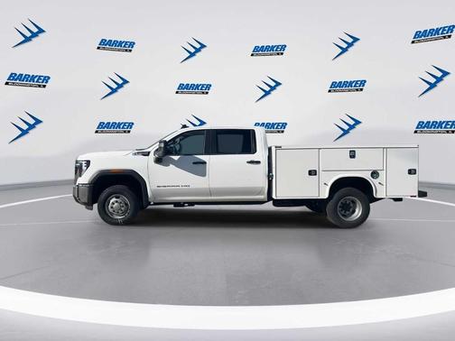 2025 GMC Sierra 3500 Pro