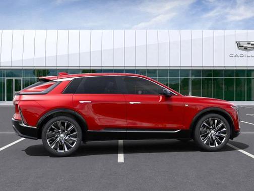 2024 Cadillac LYRIQ Luxury