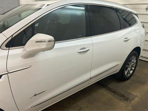 2022 Buick Enclave Avenir
