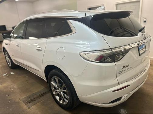 2022 Buick Enclave Avenir
