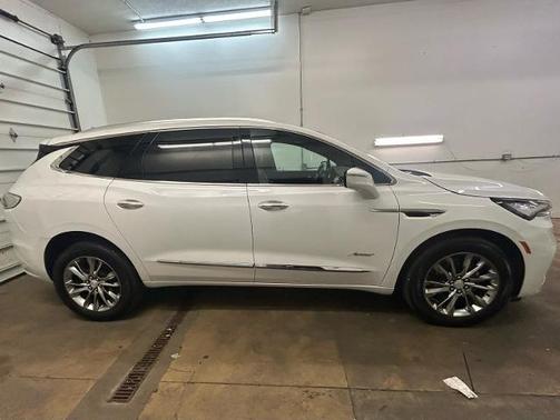 2022 Buick Enclave Avenir