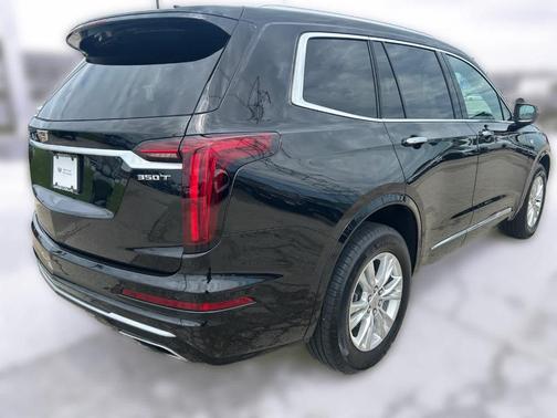 2023 Cadillac XT6 Luxury AWD