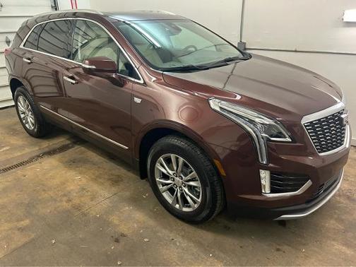 2022 Cadillac XT5 Premium Luxury