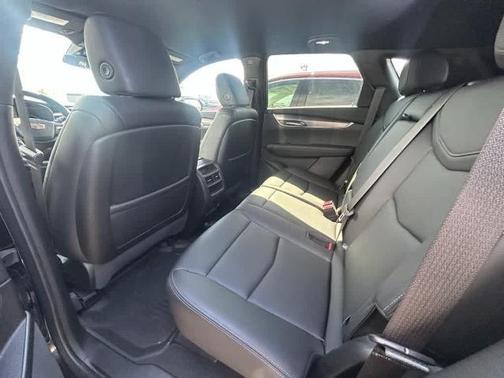 2024 Cadillac XT5 Luxury