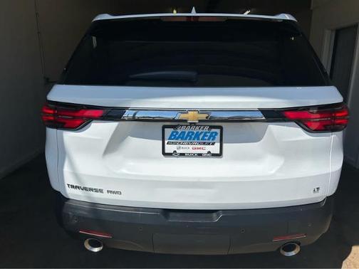 2022 Chevrolet Traverse LT Leather