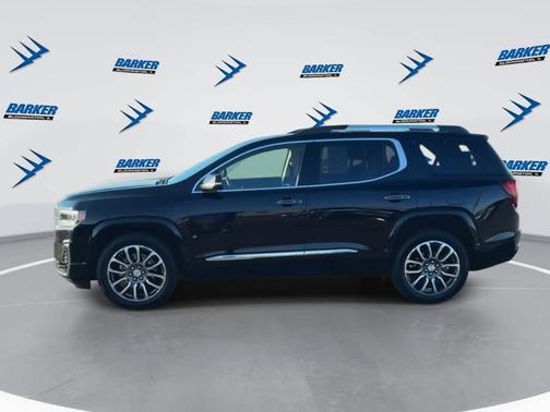 2022 GMC Acadia Denali