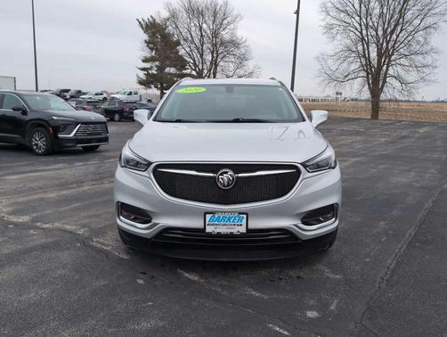 2020 Buick Enclave Essence