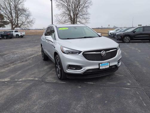 2020 Buick Enclave Essence
