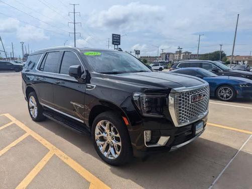 2022 GMC Yukon Denali