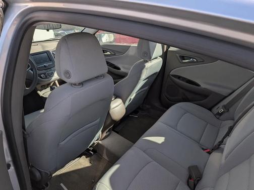 2016 Chevrolet Malibu LS