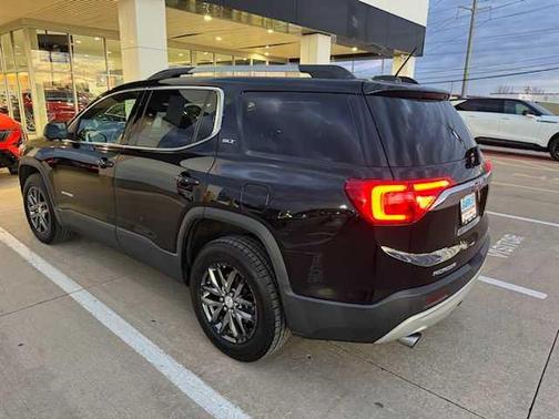 2017 GMC Acadia SLT-1