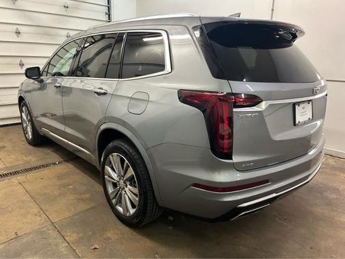 2023 Cadillac XT6 Premium Luxury AWD