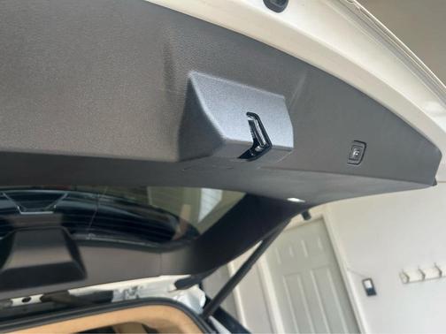 2021 Cadillac XT6 Premium Luxury FWD