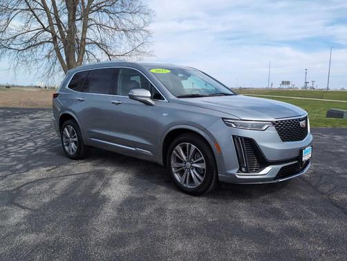 Silver Metallic 2025 Cadillac XT6 Premium Luxury AWD