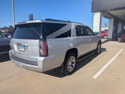 2018 GMC Yukon XL SLT