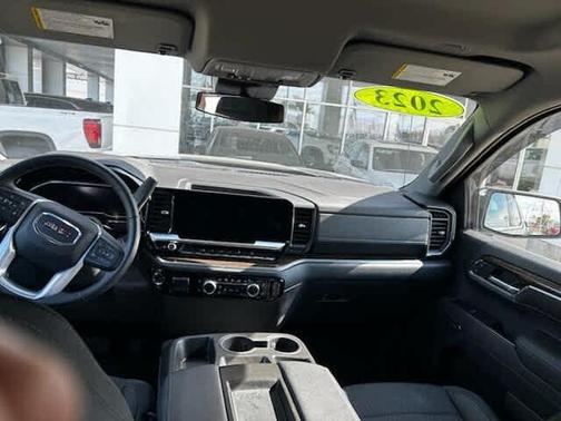 2023 GMC Sierra 1500 SLE