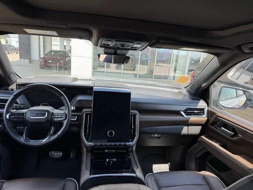 Sterling 2025 GMC Yukon Denali Ultimate