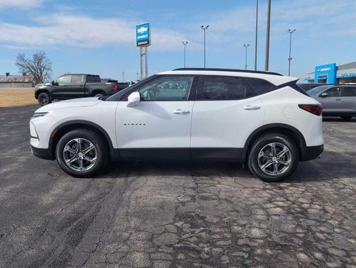 2024 Chevrolet Blazer LT