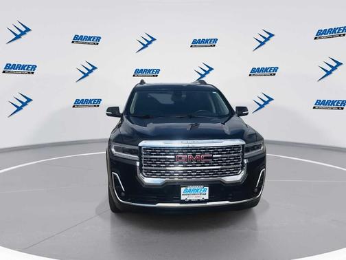 2022 GMC Acadia Denali