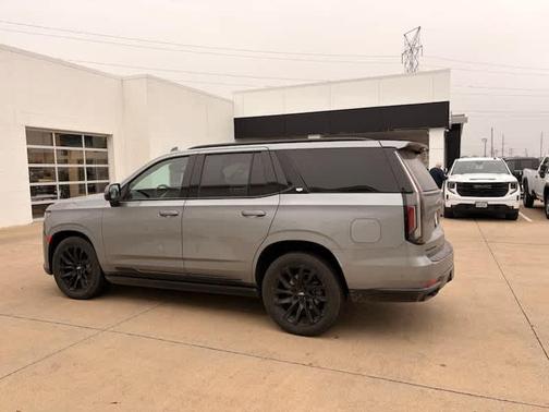 2024 Cadillac Escalade Sport