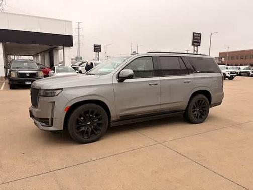 2024 Cadillac Escalade Sport