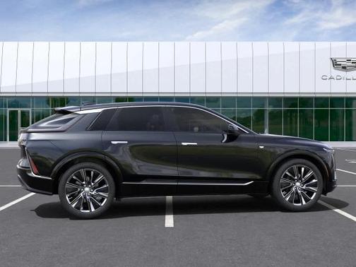 2024 Cadillac LYRIQ Luxury
