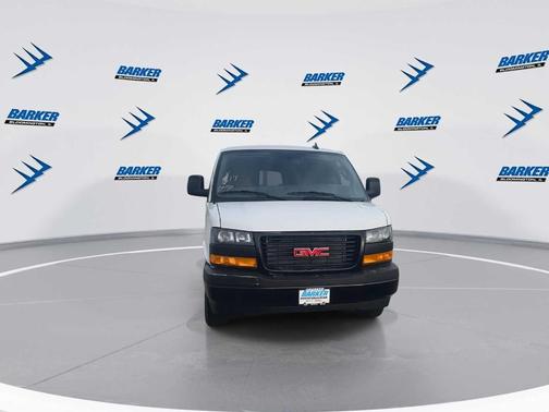 2025 GMC Savana 3500 Work Van