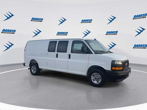 2025 GMC Savana 3500 Work Van