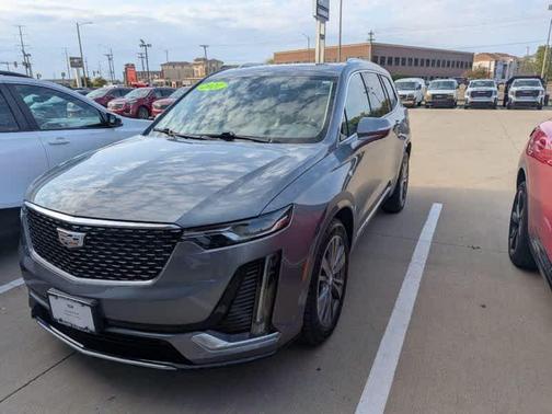 2021 Cadillac XT6 Premium Luxury AWD