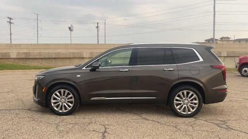Dark Mocha Metallic 2020 Cadillac XT6 Premium Luxury AWD