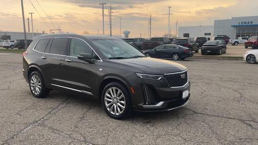 Dark Mocha Metallic 2020 Cadillac XT6 Premium Luxury AWD