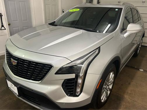 2020 Cadillac XT4 Premium Luxury
