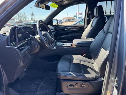 2021 Cadillac Escalade Luxury