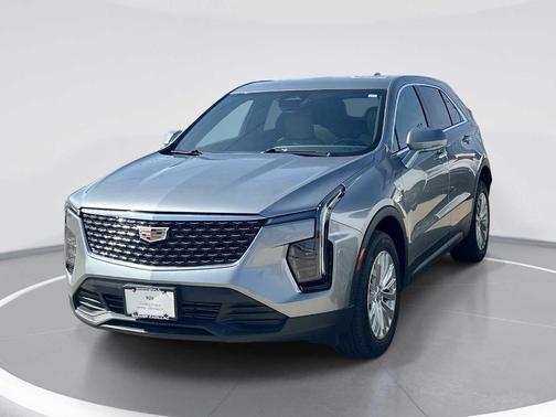 Silver Metallic 2024 Cadillac XT4 Luxury