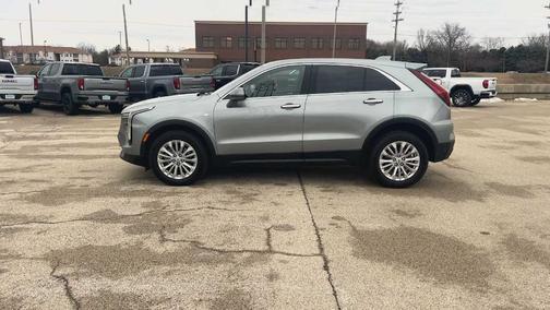 2024 Cadillac XT4 Luxury