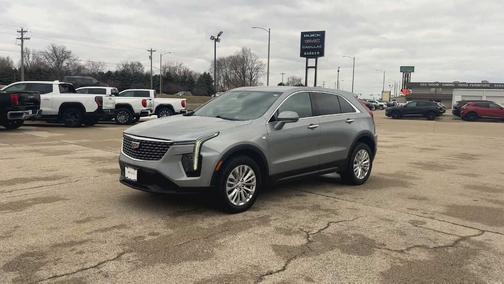 2024 Cadillac XT4 Luxury