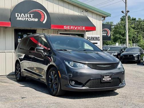 2019 Chrysler Pacifica Touring Plus