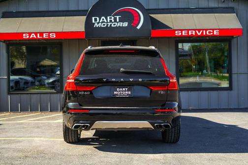 2018 Volvo XC60 T5 Momentum