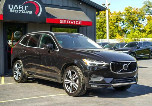 2018 Volvo XC60 T5 Momentum