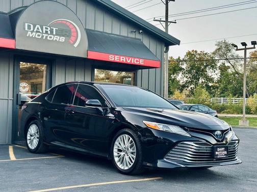 2018 Toyota Camry Hybrid XLE