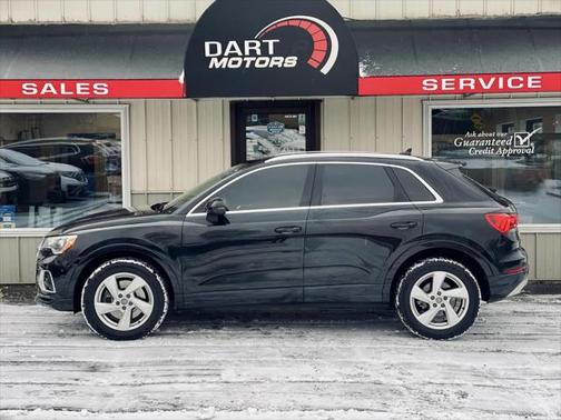 2019 Audi Q3 Premium Sport Utility 4D